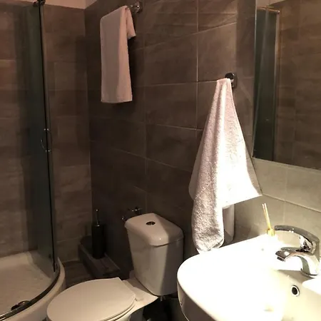 דירה Central Apartment *